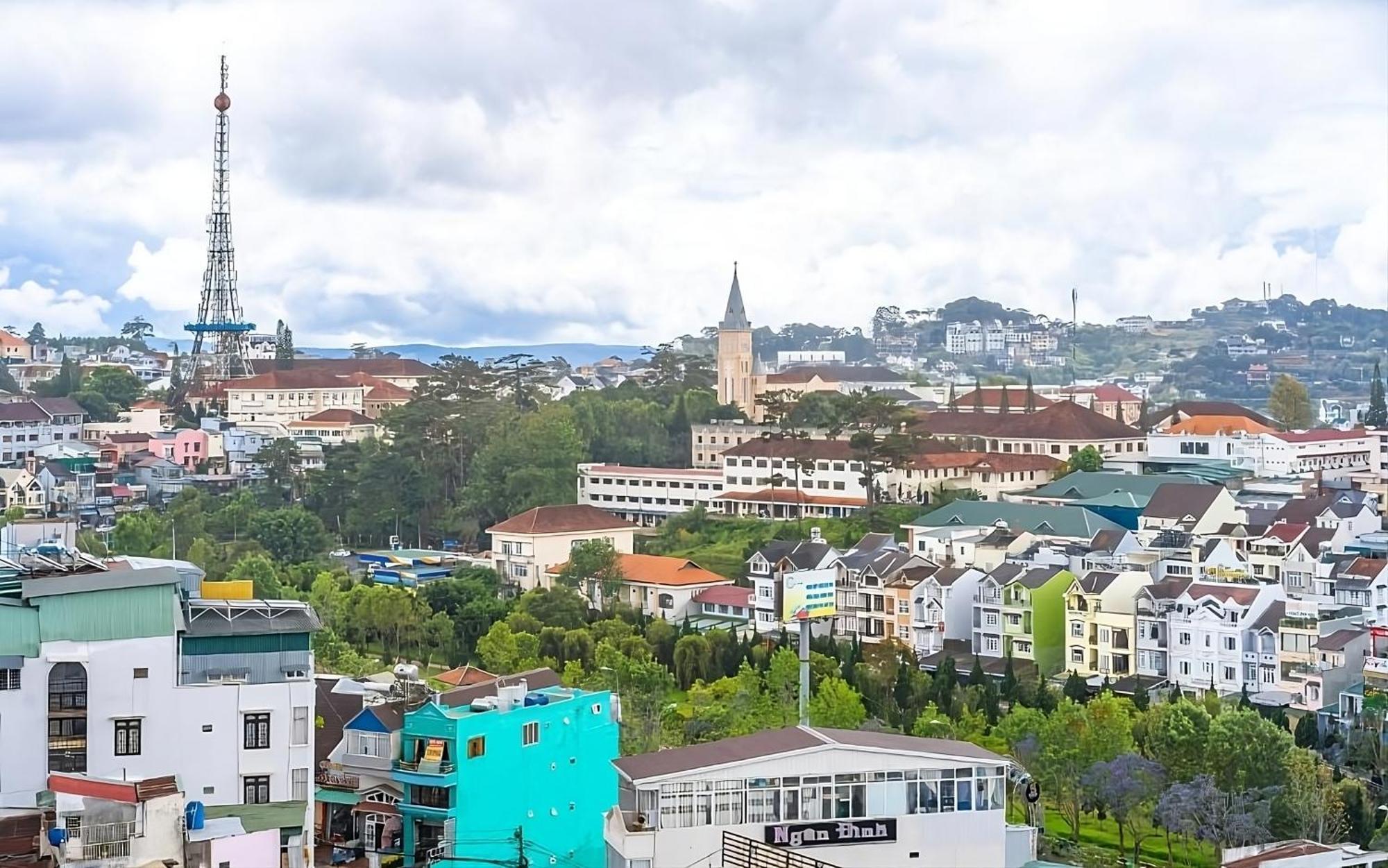 Sky House Hotel Da Lat City Exterior photo